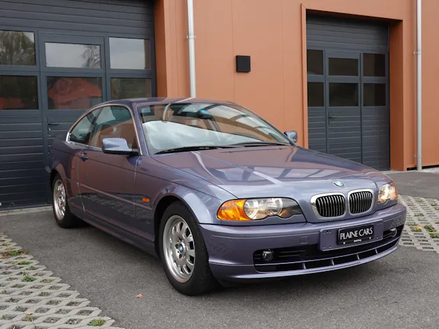 BMW 320Ci Coupé "* CH Auto * 8 Roues * 4 Vitres électriques * Voiture très propre *"