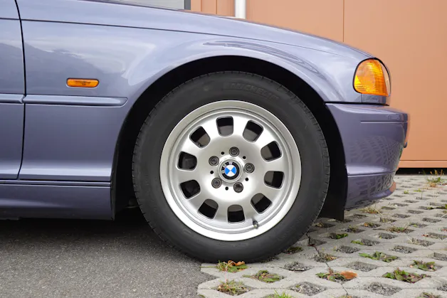 BMW 320Ci Coupé "* CH Auto * 8 Roues * 4 Vitres électriques * Voiture très propre *"