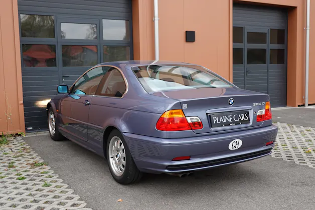 BMW 320Ci Coupé "* CH Auto * 8 Roues * 4 Vitres électriques * Voiture très propre *"