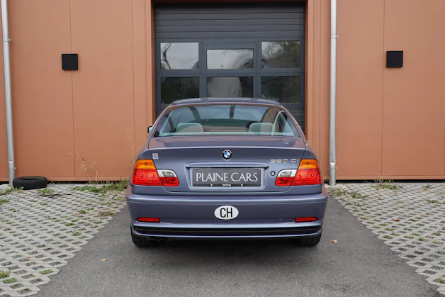 BMW 320Ci Coupé "* CH Auto * 8 Roues * 4 Vitres électriques * Voiture très propre *"