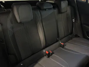 PEUGEOT 2008 1.2 PureTech GT