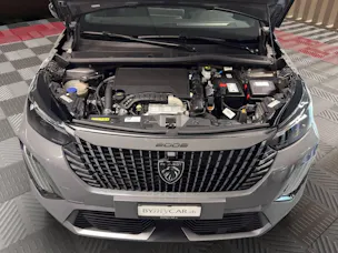 PEUGEOT 2008 1.2 PureTech GT