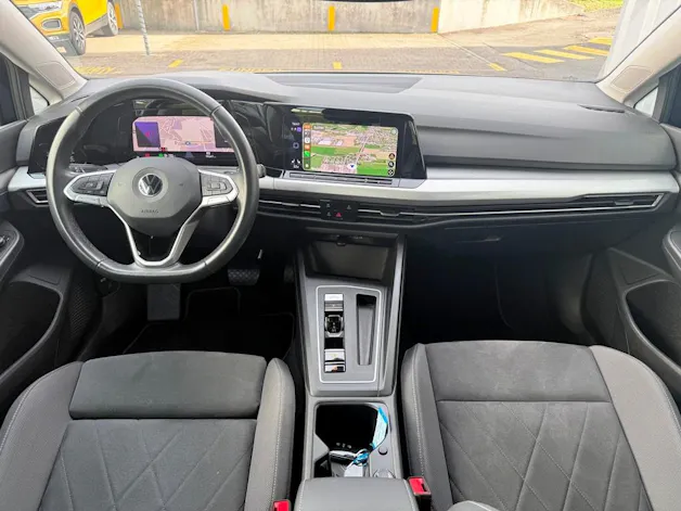 VW Golf Variant 2.0 TDI Life DSG 4Motion