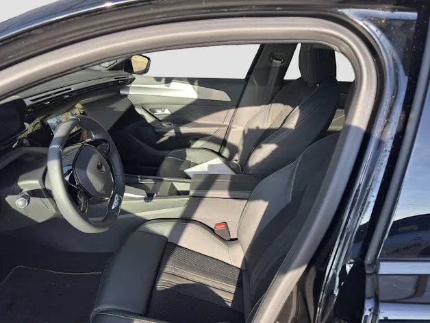 PEUGEOT 408 1.6 PHEV 225 GT