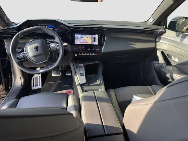 PEUGEOT 408 1.6 PHEV 225 GT