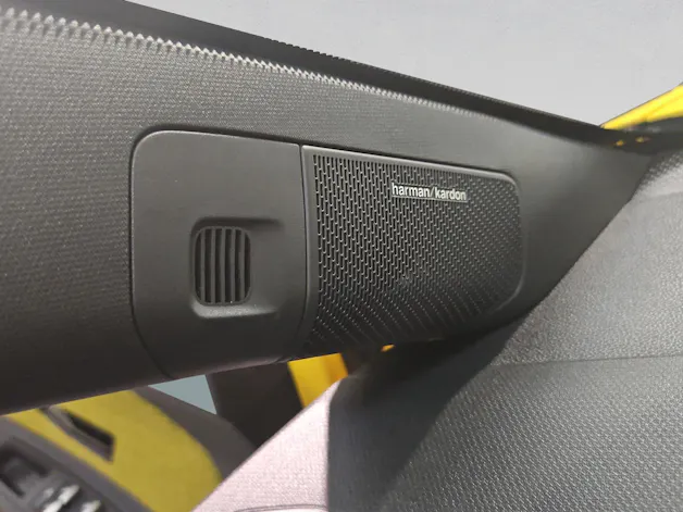 RENAULT R5 E-Tech Comfort Range 52 kWh Iconic Five
