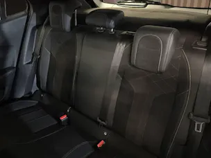 PEUGEOT 2008 1.2 PureTech GT Pack EAT8
