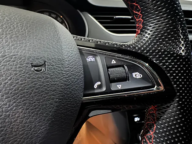 SKODA Octavia 2.0 TDI RS Challenge DSG