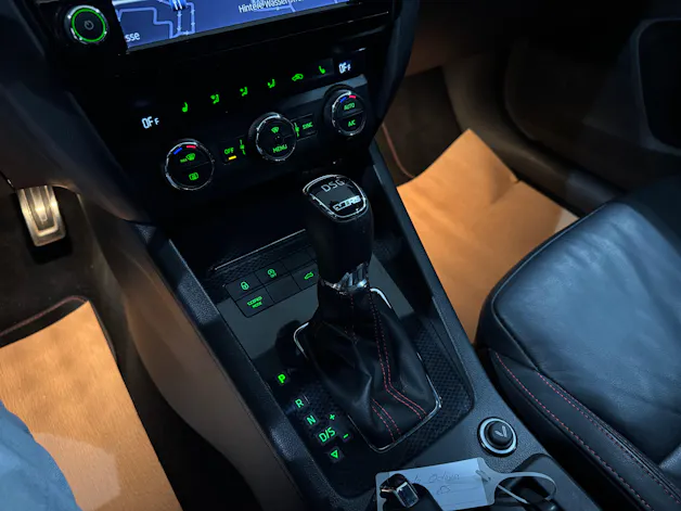 SKODA Octavia 2.0 TDI RS Challenge DSG