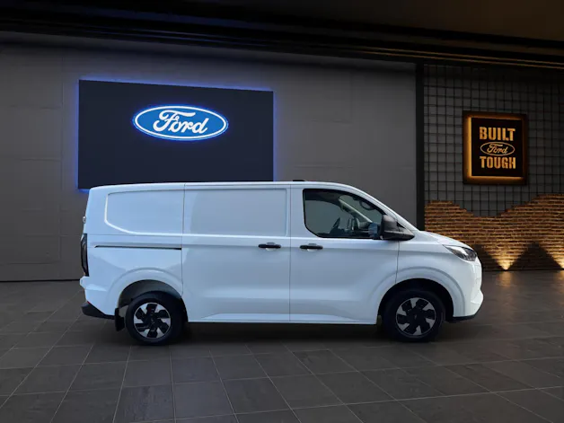 FORD Transit Custom Van 320 L1 2.5 Duratec 233PS Trend PHEV