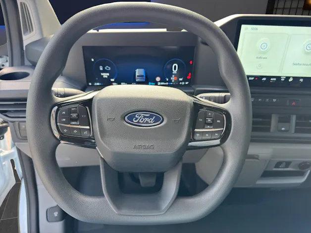 FORD Transit Custom Van 320 L1 2.5 Duratec 233PS Trend PHEV