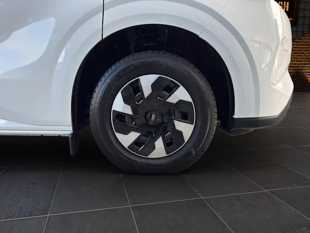 FORD Transit Custom Van 320 L1 2.5 Duratec 233PS Trend PHEV
