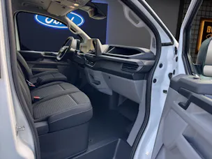 FORD Transit Custom Van 320 L1 2.5 Duratec 233PS Trend PHEV