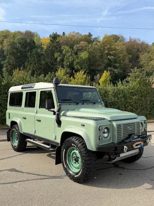 Land Rover Defender 110 2.2 TD4 Station Wagon Heritage