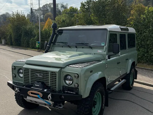 Land Rover Defender 110 2.2 TD4 Station Wagon Heritage