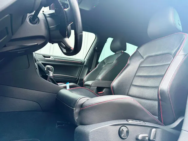VW Golf 2.0 TSI GTI Performance DSG