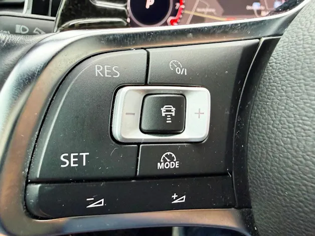 VW Golf 2.0 TSI GTI Performance DSG