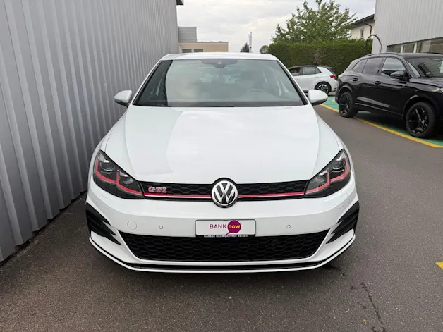 VW Golf 2.0 TSI GTI Performance DSG