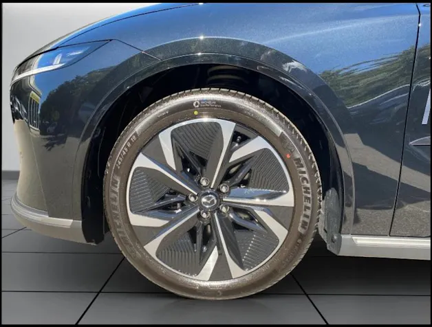 MAZDA 6e 245 80kWh Takumi Plus