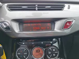 CITROEN Citroën C3 1.4 VTi Exclusive