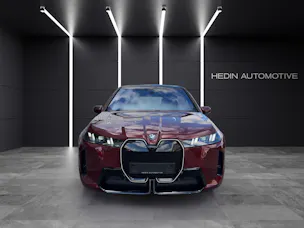 BMW iX xDrive60
