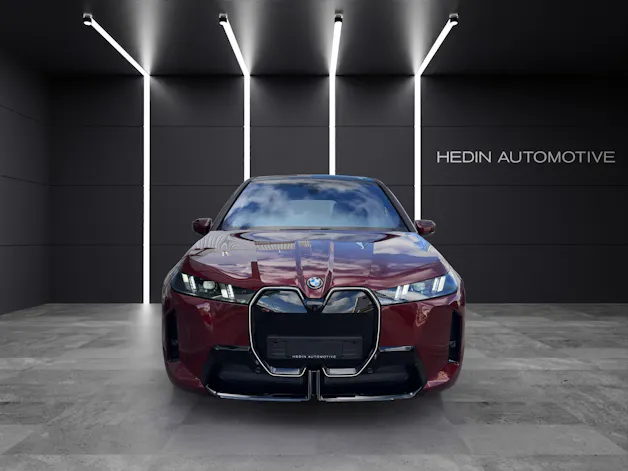 BMW iX xDrive60