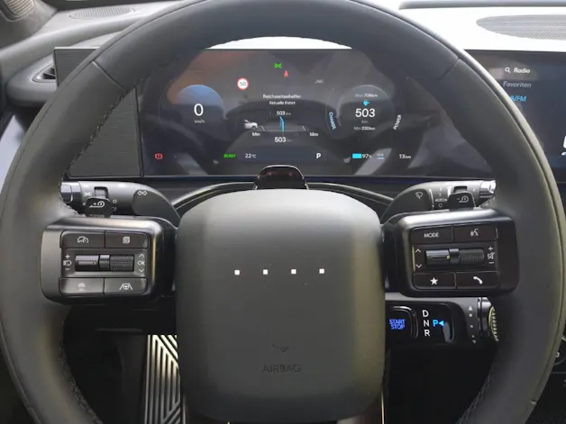 HYUNDAI IONIQ 9 Calligraphy Black Ink 110 KWH 4WD
