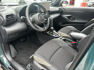 Toyota Yaris Cross 1.5 VVT-i HSD Premium AWD-i