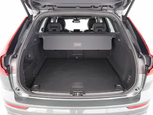 VOLVO XC60 2.0 T8 TE Ultra Dark eAWD