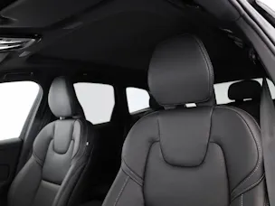 VOLVO XC60 2.0 T8 TE Ultra Dark eAWD