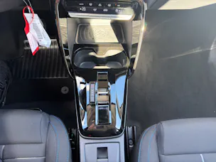 CITROEN Citroën C3 1.2 Hybrid Tonic+ / Sondermodell / aut.Klima / Navi / 8-Jahre We Care Garantie