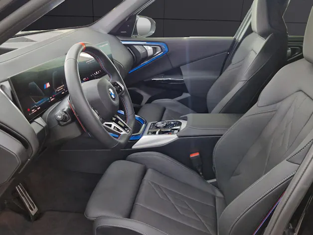 BMW X3 M50i