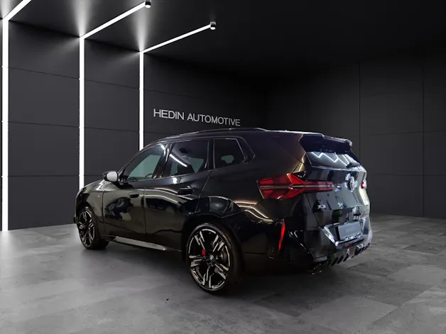 BMW X3 M50i