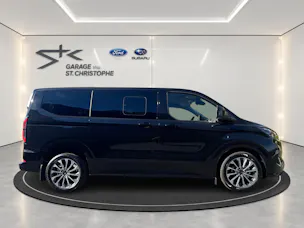 FORD Tourneo C Bus 320 L1 2.0 EcoBlue 170 Titanium X 4x4