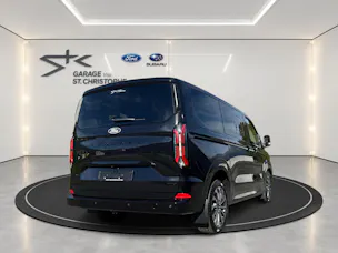 FORD Tourneo C Bus 320 L1 2.0 EcoBlue 170 Titanium X 4x4