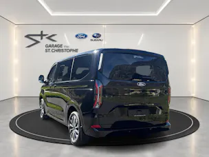 FORD Tourneo C Bus 320 L1 2.0 EcoBlue 170 Titanium X 4x4