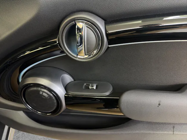 MINI F56 Cooper SE