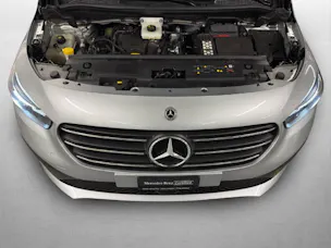 MERCEDES-BENZ T 180 d Progressive S