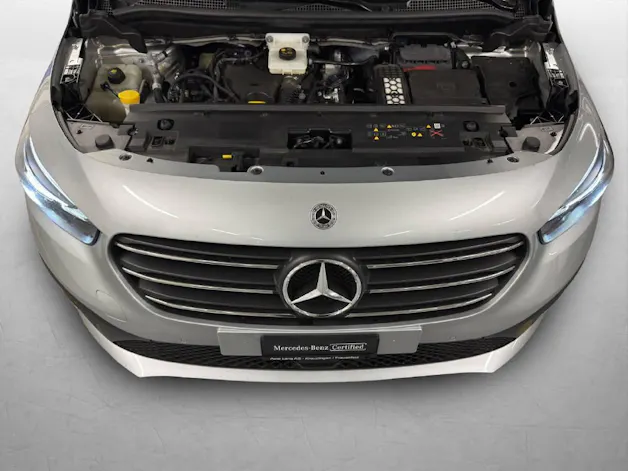 MERCEDES-BENZ T 180 d Progressive S