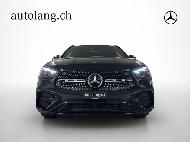 MERCEDES-BENZ GLA 250 AMG Line 4Matic Swiss Star