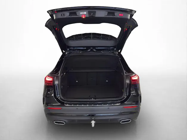 MERCEDES-BENZ GLA 250 AMG Line 4Matic Swiss Star