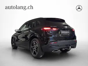 MERCEDES-BENZ GLA 250 AMG Line 4Matic Swiss Star