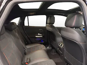 MERCEDES-BENZ GLA 250 AMG Line 4Matic Swiss Star