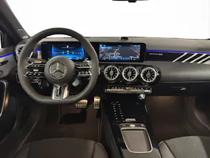 MERCEDES-BENZ A 35 AMG 4Matic