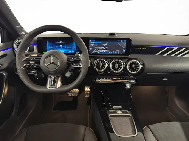 MERCEDES-BENZ A 35 AMG 4Matic