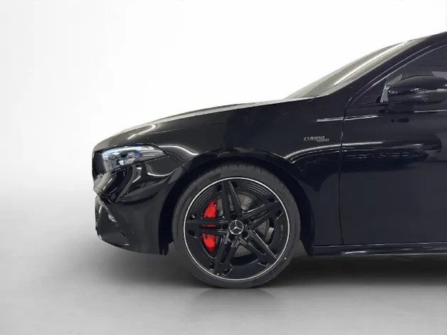 MERCEDES-BENZ A 35 AMG 4Matic