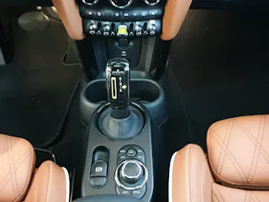 MINI F56 Cooper SE