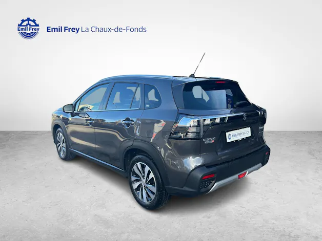 Suzuki S-Cross 1.5 Compact Top Hybrid 4x4