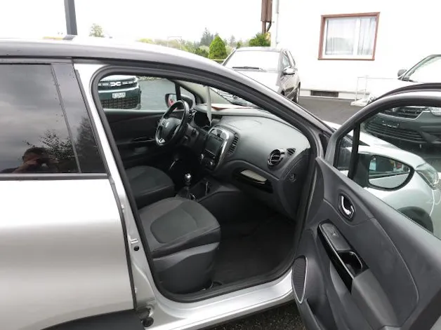 RENAULT Captur 1.2 TCe Intens S/S