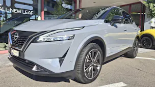 NISSAN Qashqai 1.5 VC-T Tekna
